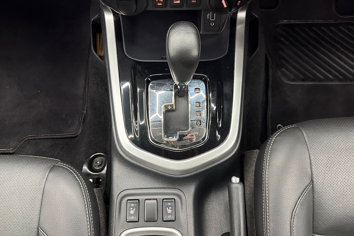 2019 Nissan Navara ST-X D23 Series 4 4X4