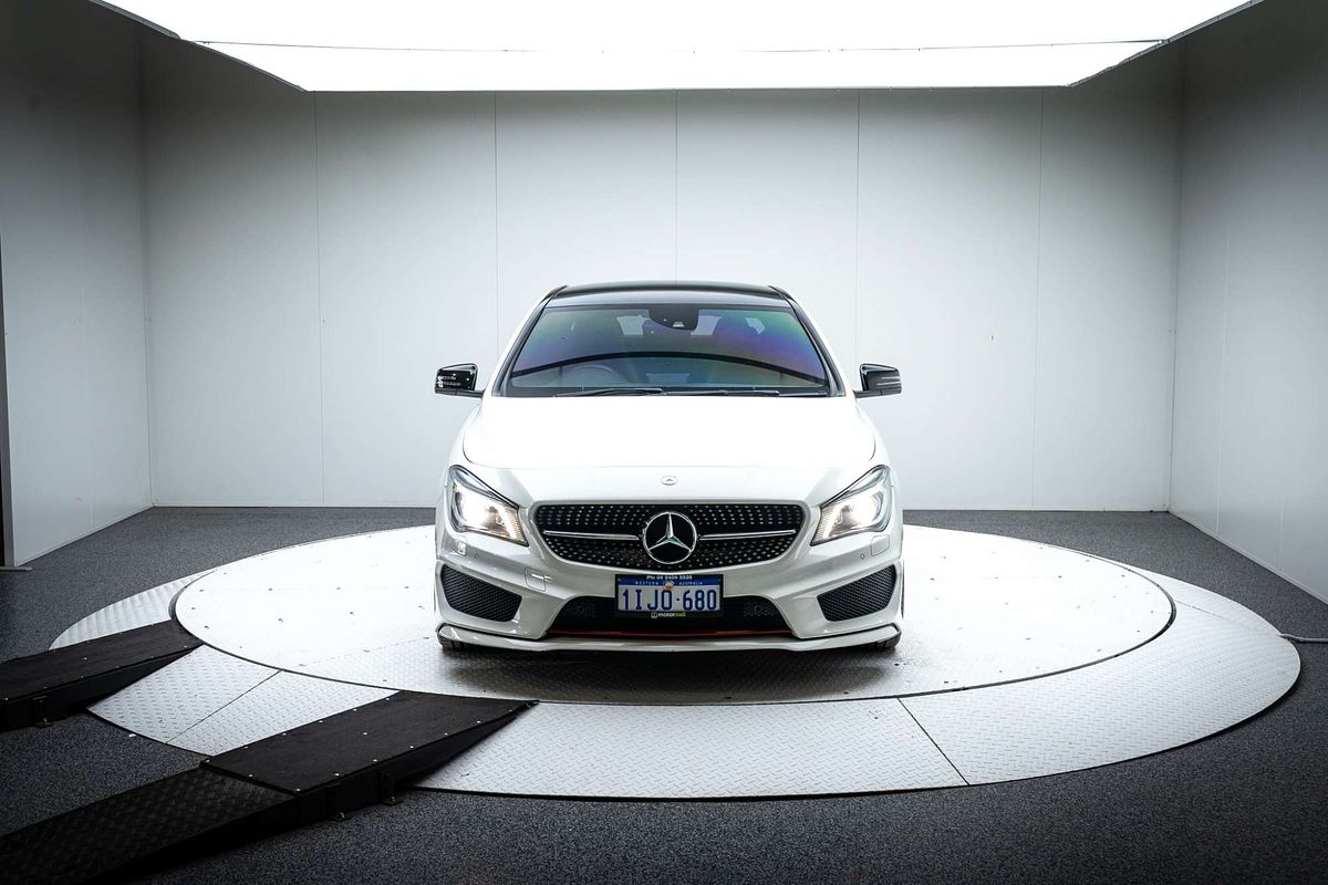 2014 Mercedes-Benz CLA-Class CLA250 Sport C117
