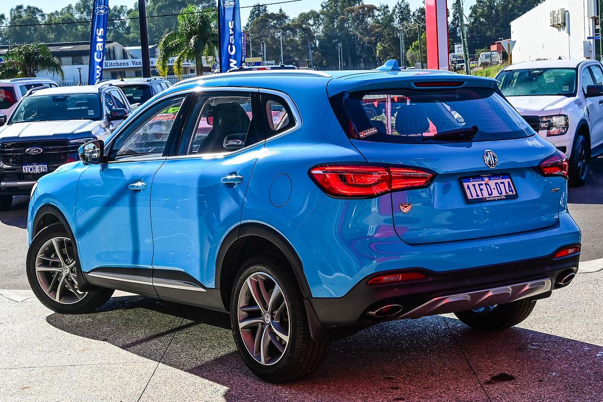 2023 MG HS Essence SAS23