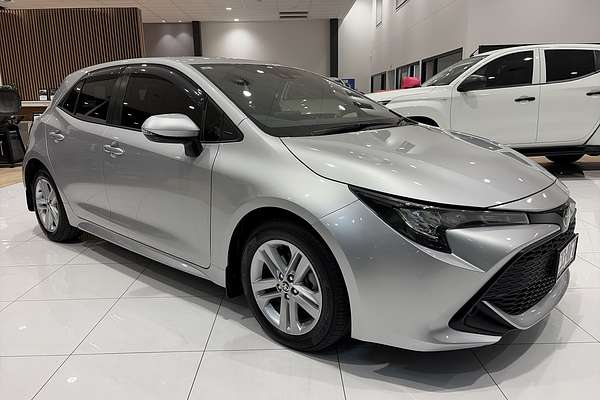 2019 Toyota Corolla Ascent Sport MZEA12R