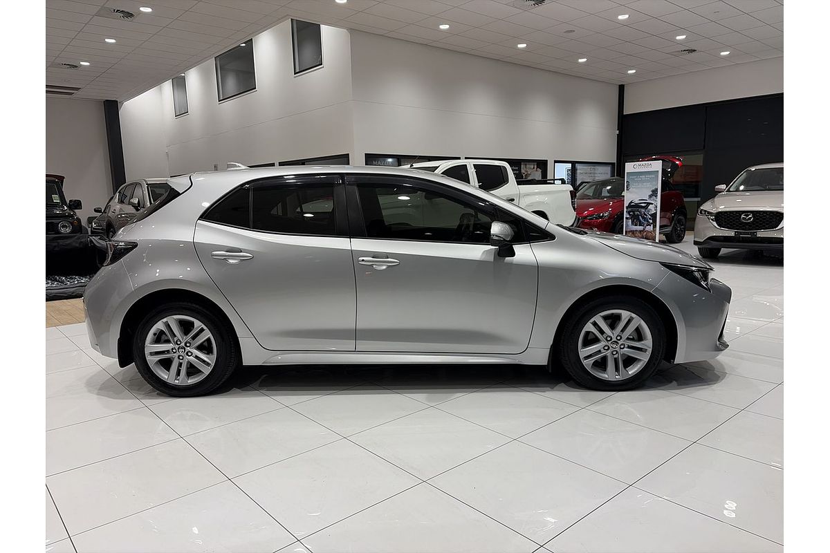 2019 Toyota Corolla Ascent Sport MZEA12R