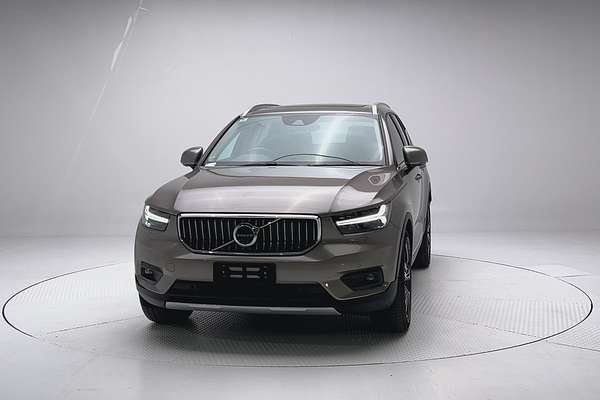 2021 Volvo XC40 T4 Inscription thumb-2