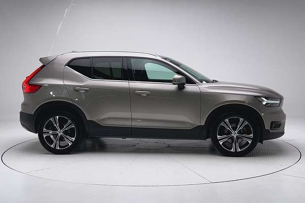 2021 Volvo XC40 T4 Inscription thumb-8