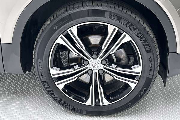 2021 Volvo XC40 T4 Inscription thumb-9