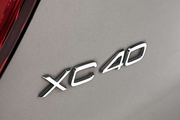 2021 Volvo XC40 T4 Inscription thumb-21