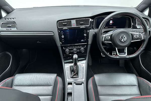 2020 Volkswagen Golf GTI 7.5 thumb-19
