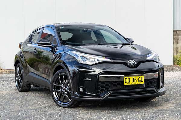 2022 Toyota C-HR GR Sport ZYX10R