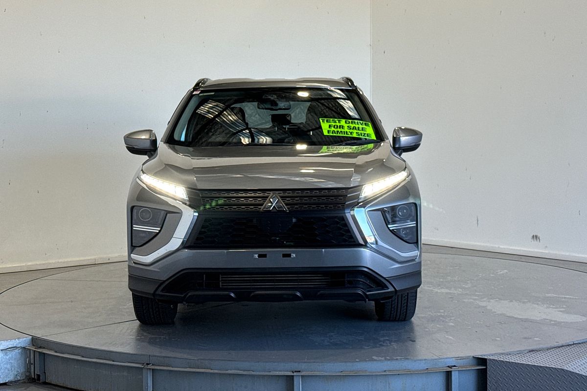 2023 Mitsubishi Eclipse Cross LS YB