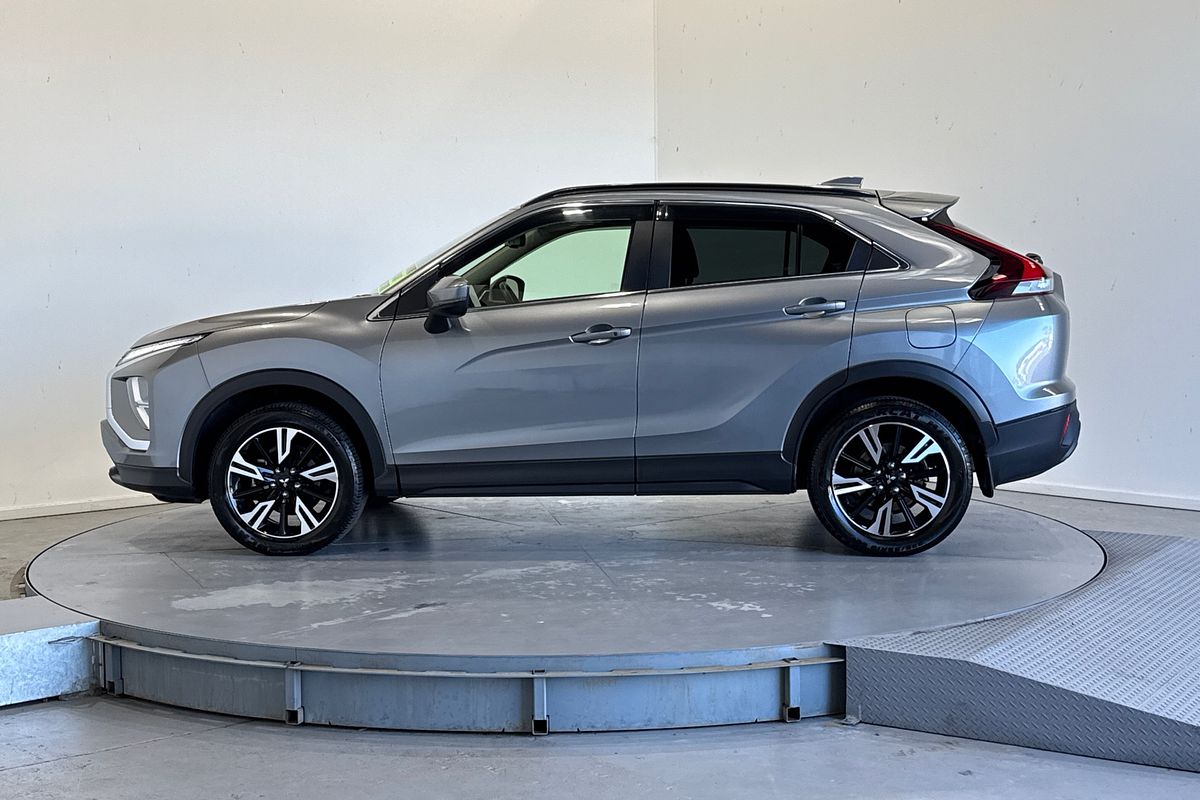 2023 Mitsubishi Eclipse Cross LS YB