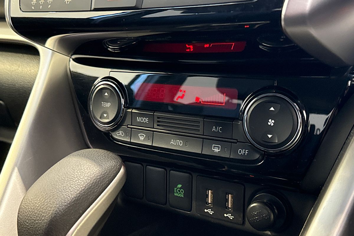 2023 Mitsubishi Eclipse Cross LS YB