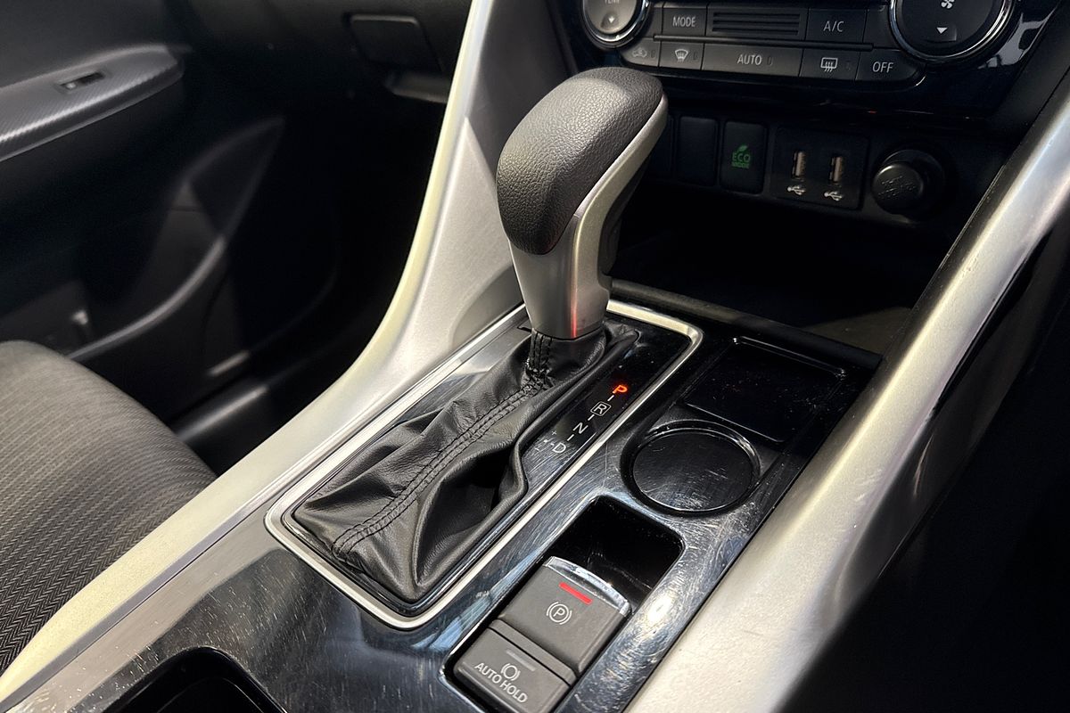 2023 Mitsubishi Eclipse Cross LS YB