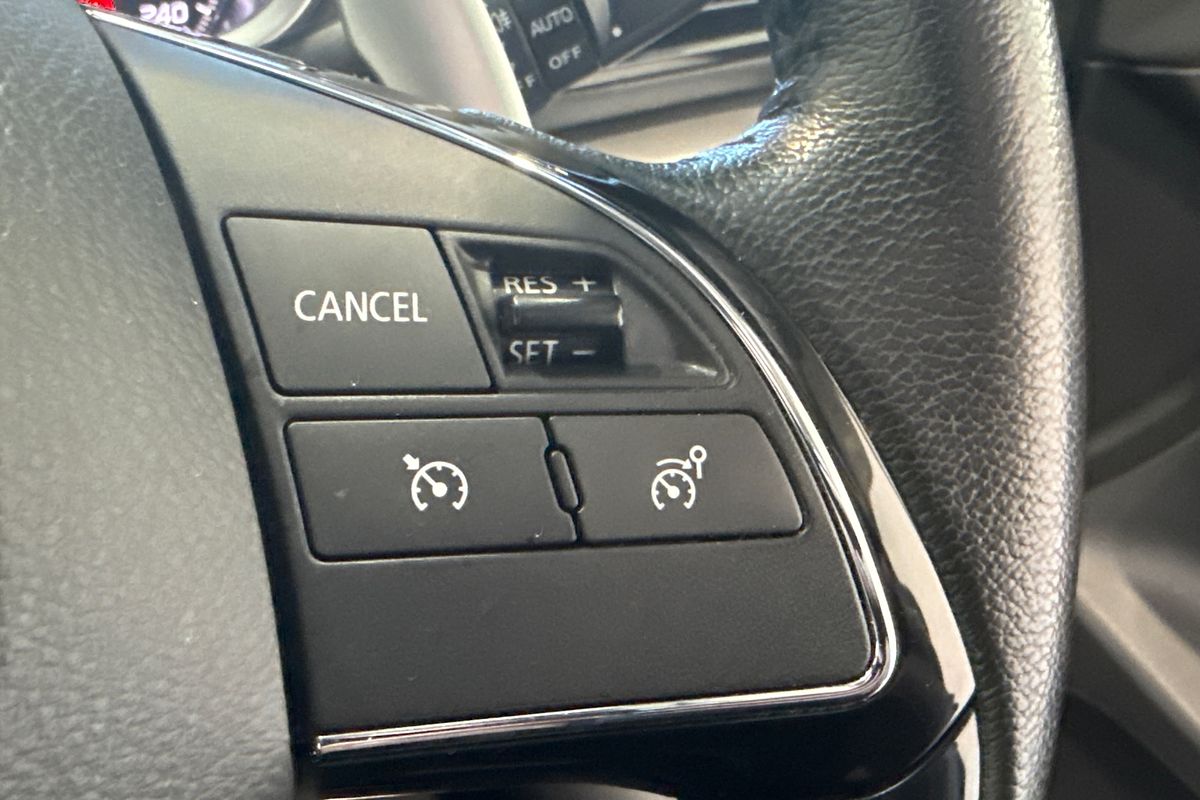 2023 Mitsubishi Eclipse Cross LS YB