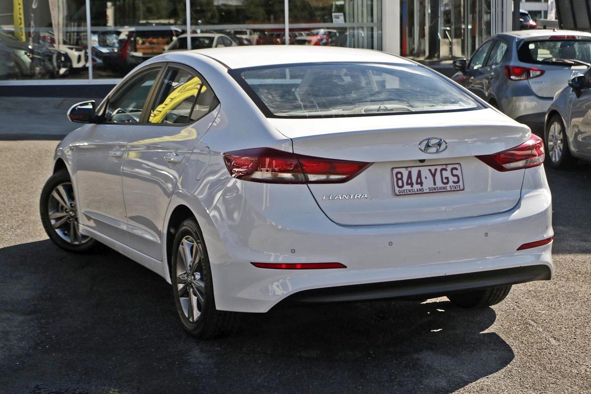 2016 Hyundai Elantra Active AD