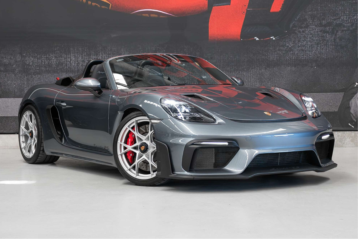 2024 Porsche 718 Spyder RS 982
