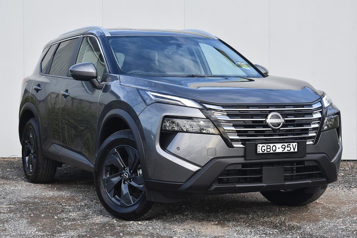 2026 Nissan X-TRAIL ST-L T33