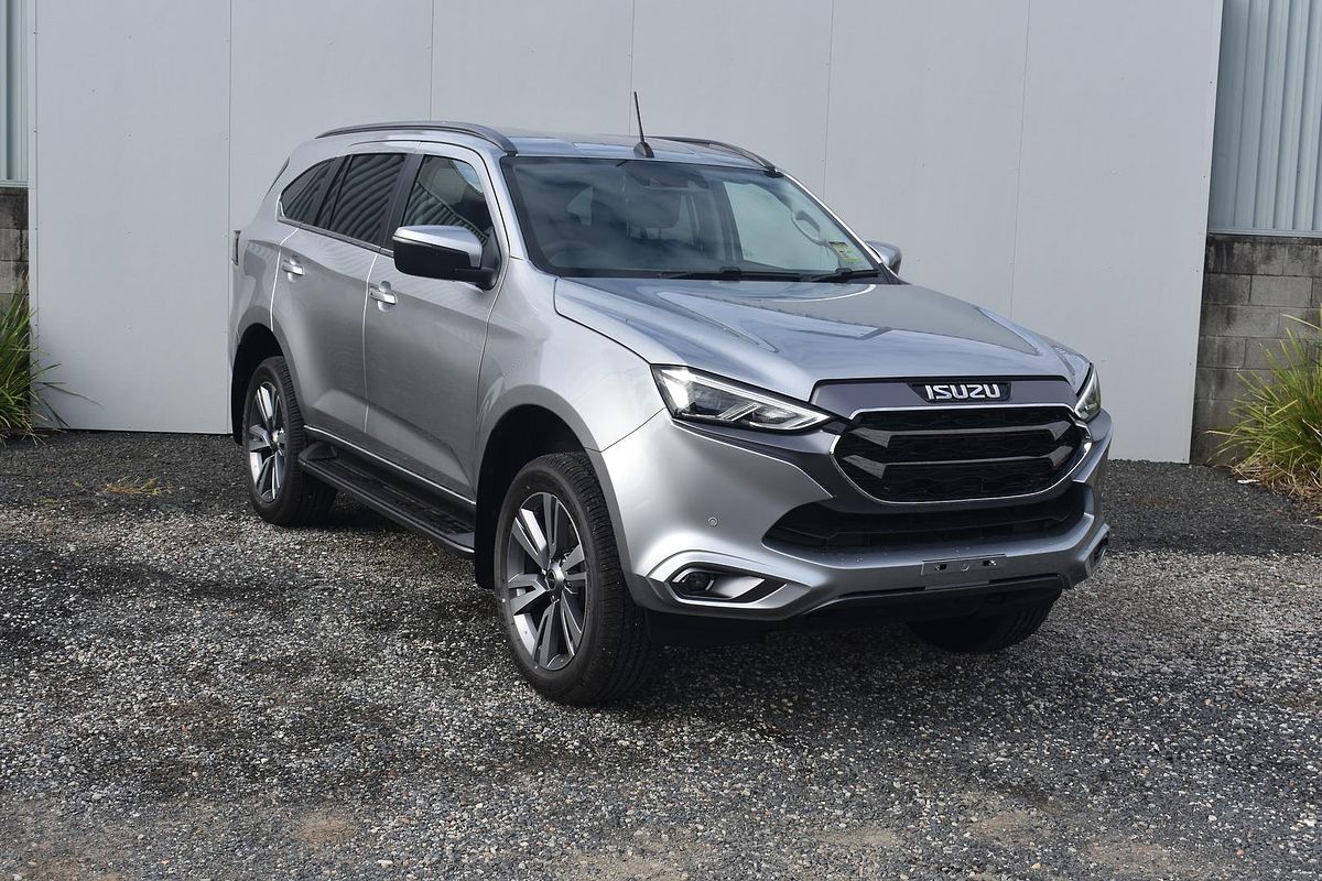 2025 Isuzu MU-X LS-T