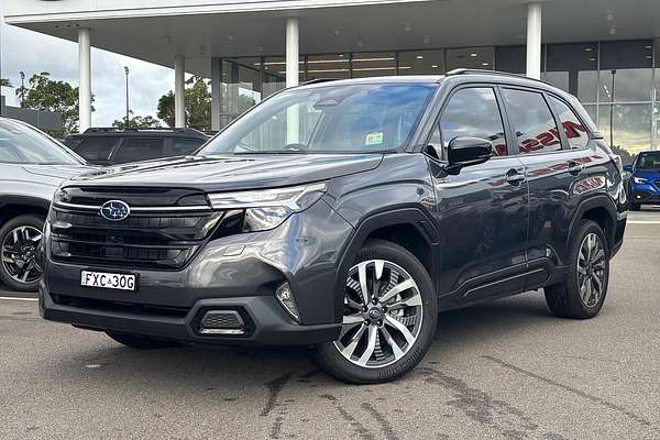 2025 Subaru Forester Hybrid Touring S6