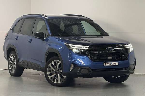 2025 Subaru Forester Hybrid Touring S6