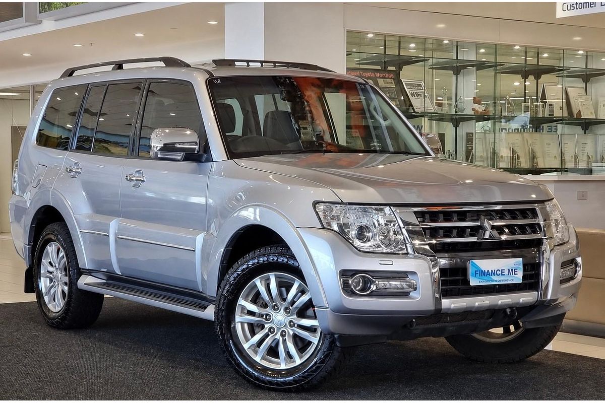 2017 Mitsubishi Pajero Exceed NX