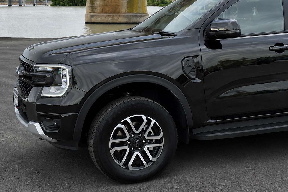 2025 Ford Ranger Sport 4X4 3.0L image 9