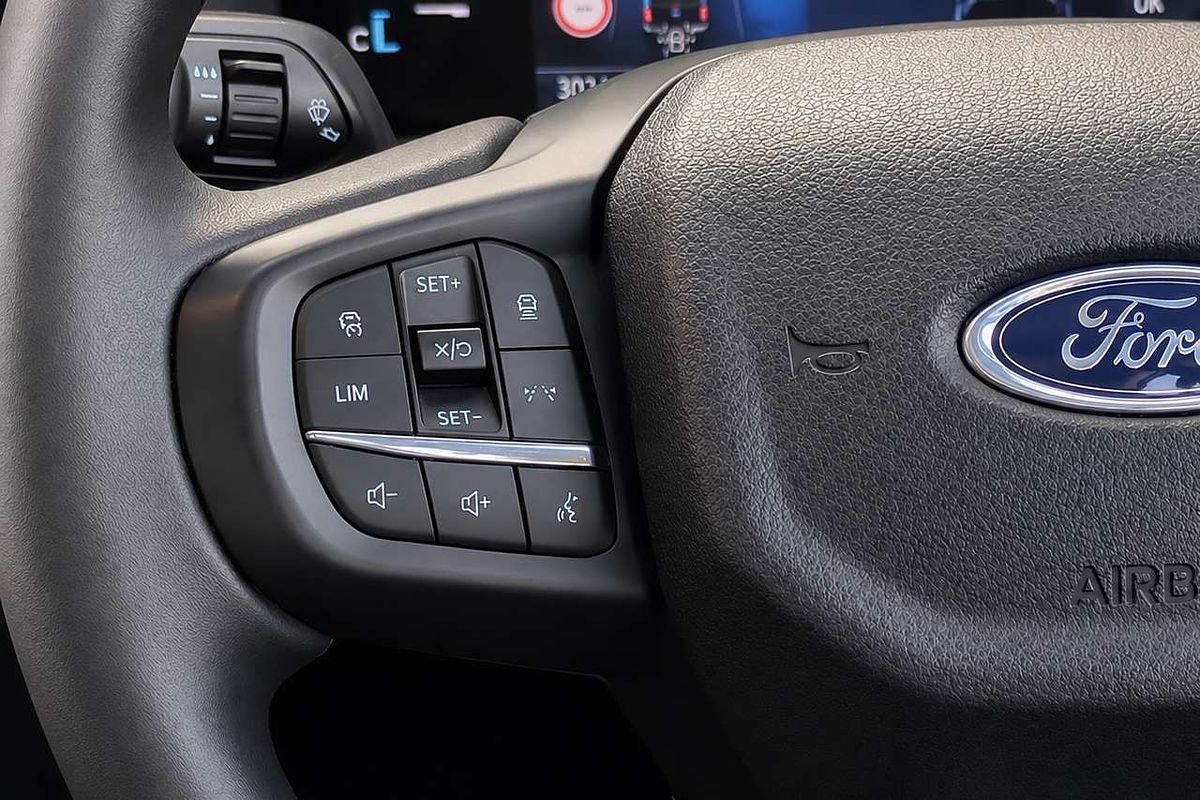 2025 Ford Ranger Sport 4X4 3.0L image 10