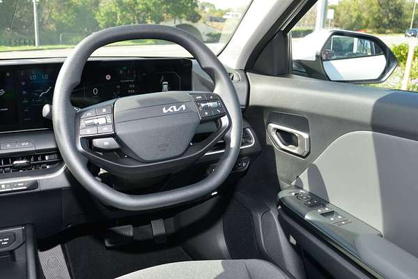 2026 Kia K4 S CL4m thumb-17