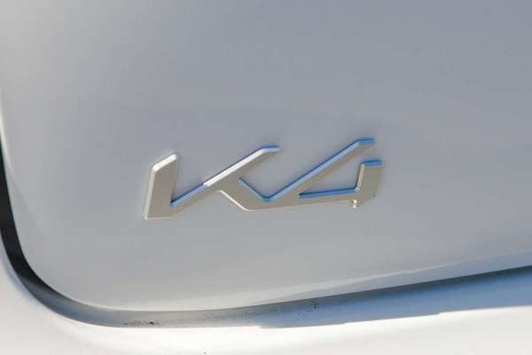 2026 Kia K4 S CL4m thumb-19