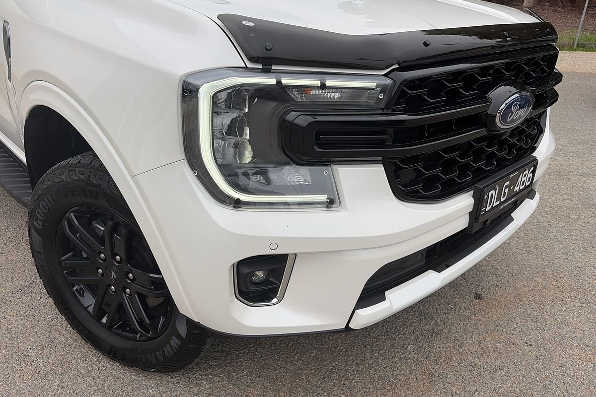 2025 Ford Everest Black Edition 2.0L