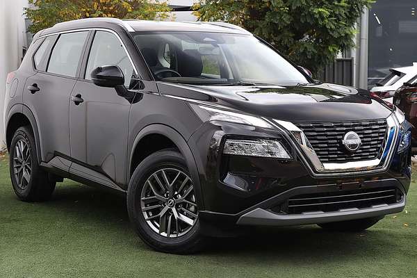 2025 Nissan X-TRAIL ST T33