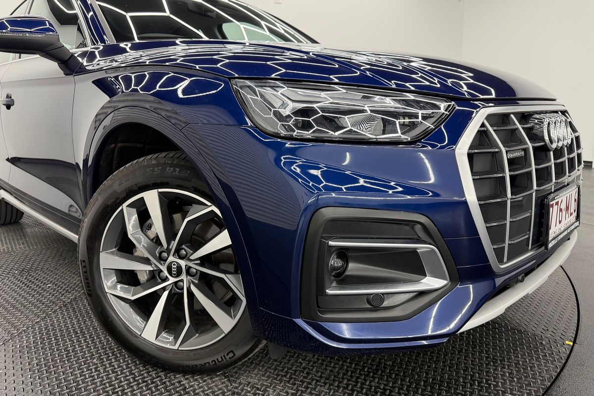 2022 Audi Q5 40 TDI FY