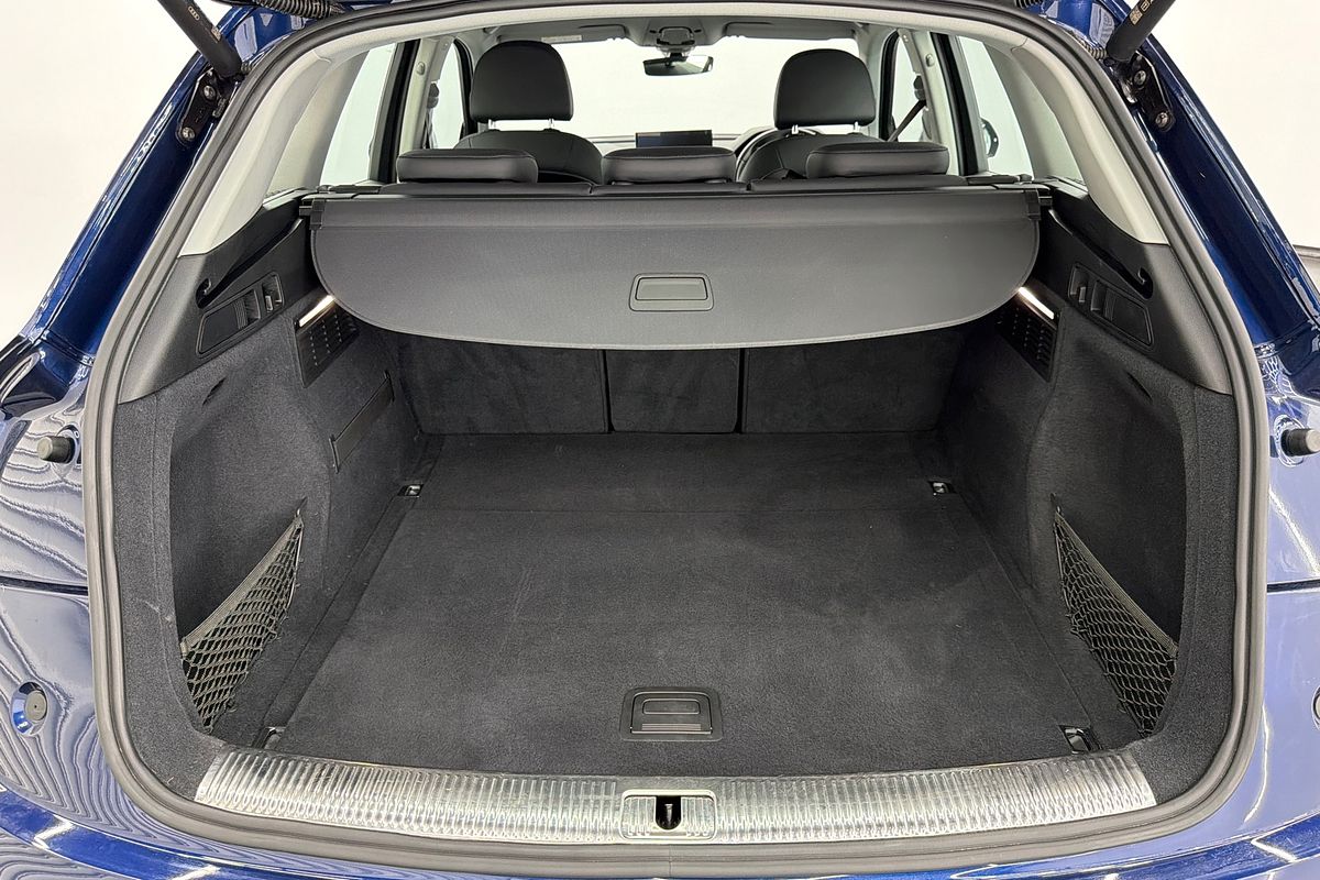 2022 Audi Q5 40 TDI FY