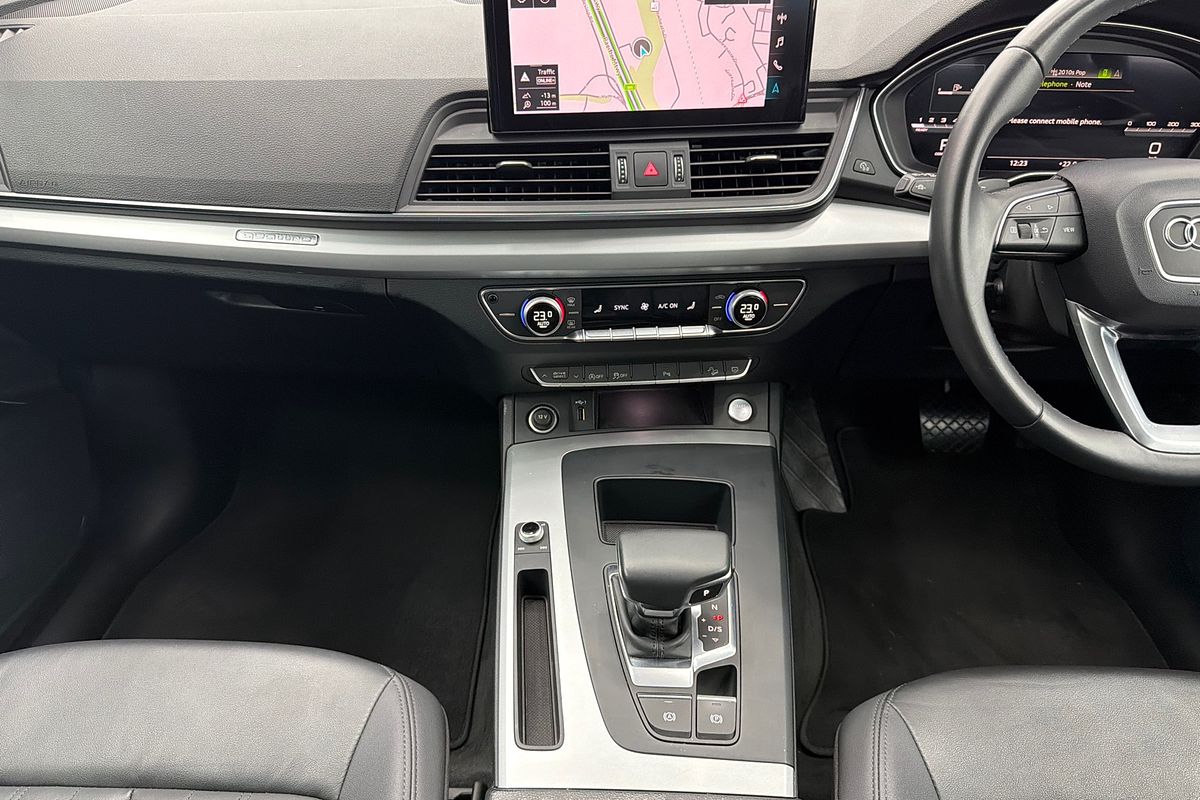 2022 Audi Q5 40 TDI FY