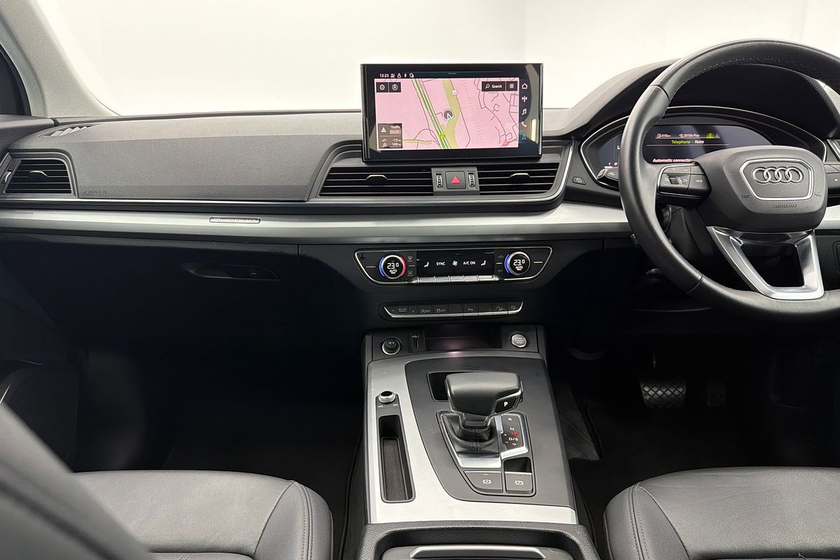 2022 Audi Q5 40 TDI FY