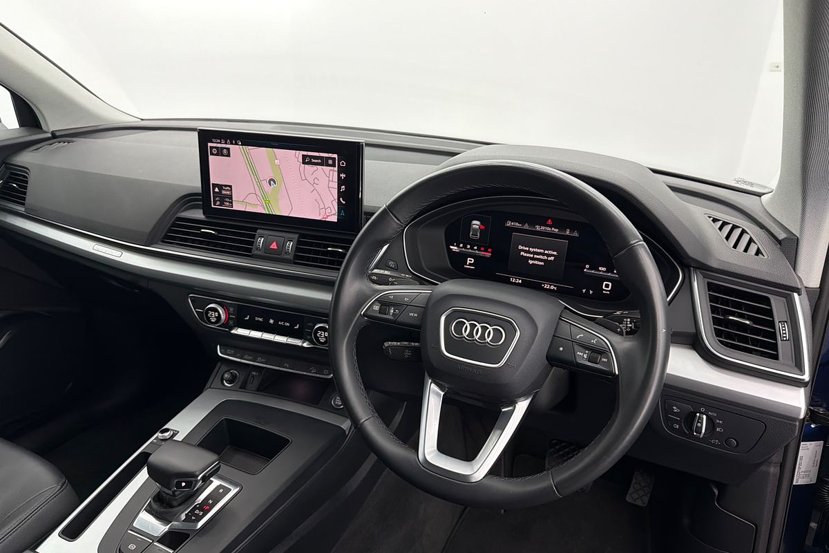 2022 Audi Q5 40 TDI FY