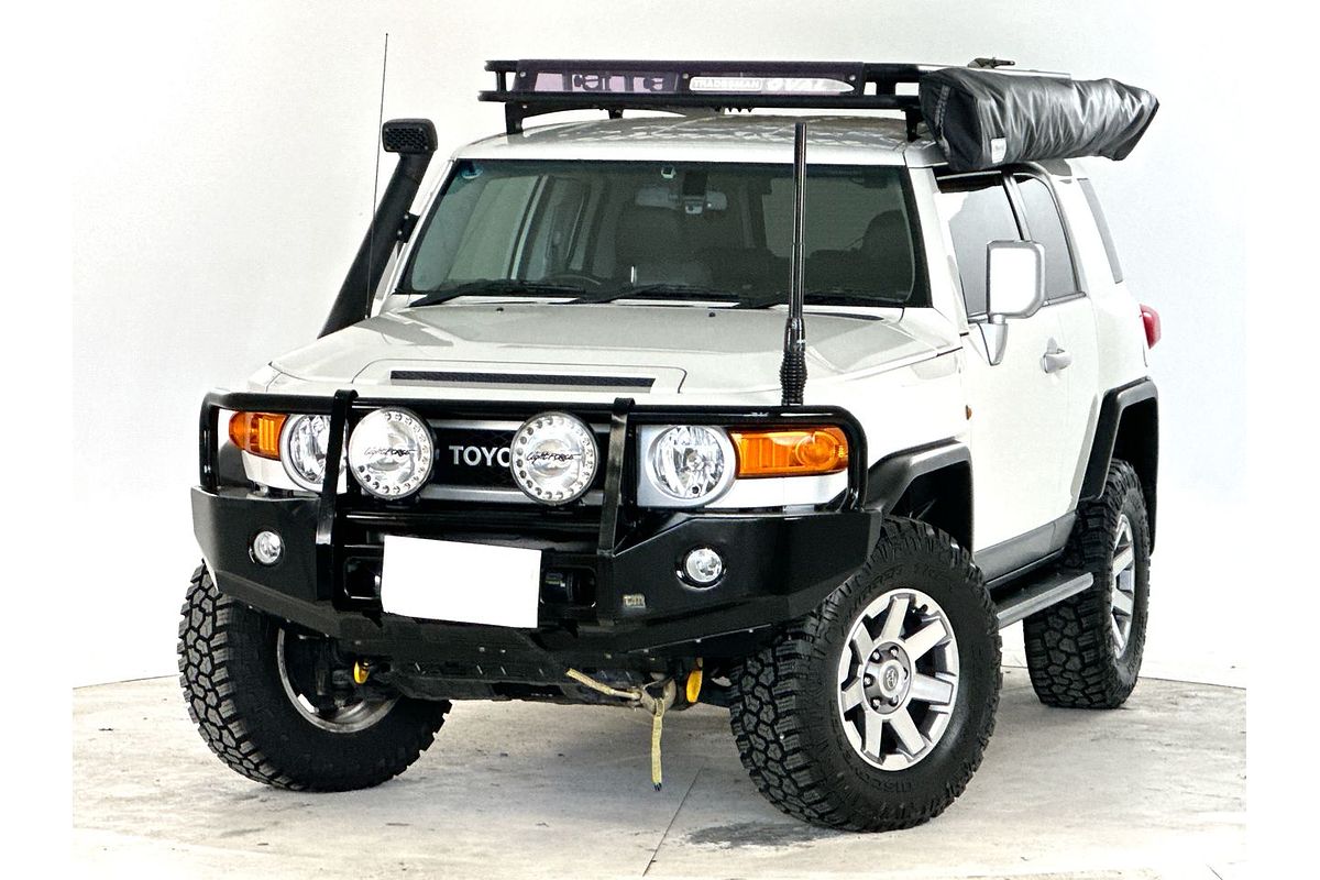 2016 Toyota FJ Cruiser GSJ15R