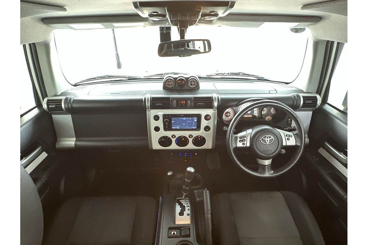 2016 Toyota FJ Cruiser GSJ15R