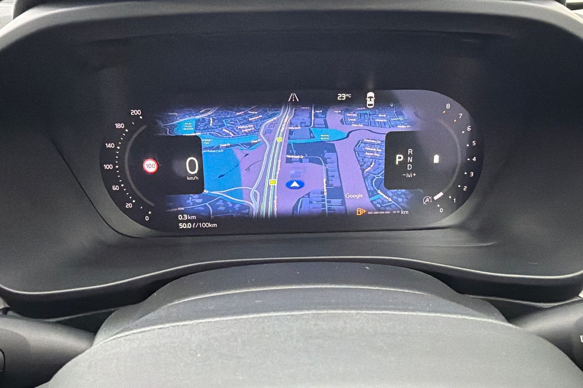 2023 Volvo XC40 Ultimate B4 Bright