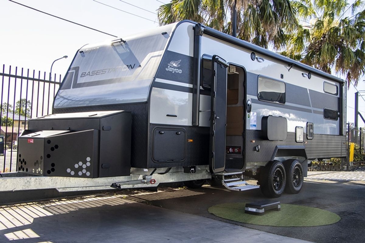 2026 Jayco BASE STATION CARAVAN 24.75-6.4T.BS-MY26