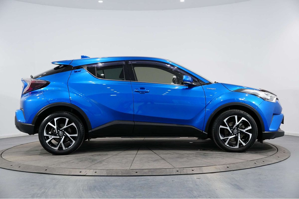 2017 Toyota C-HR Koba NGX50R