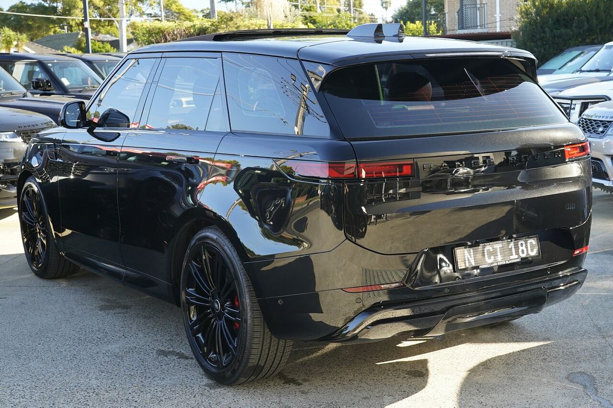 2025 Land Rover Range Rover Sport D350 Dynamic HSE L461