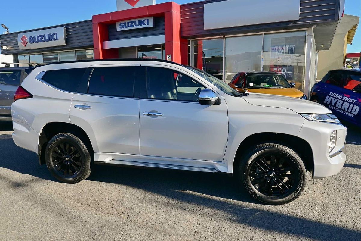 2023 Mitsubishi Pajero Sport GSR QF
