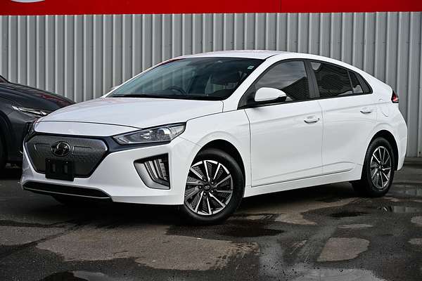 2020 Hyundai IONIQ Electric Elite AE.3