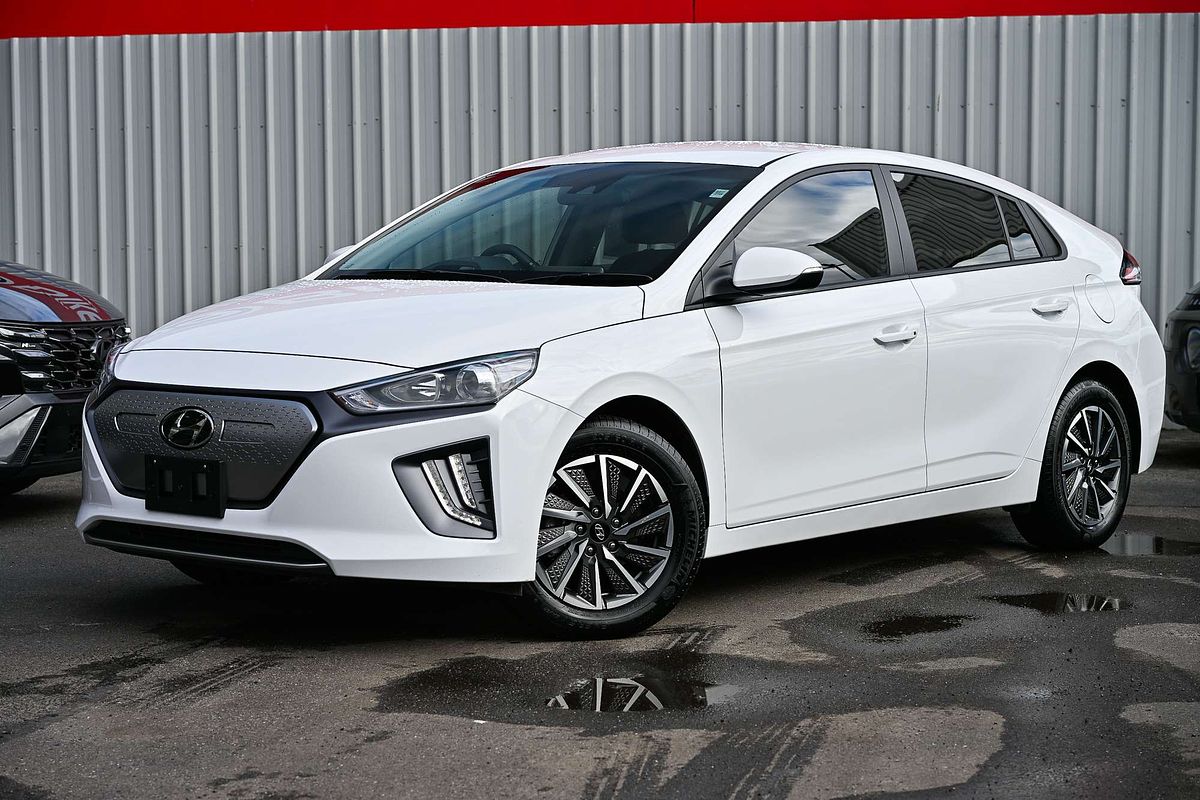 2020 Hyundai IONIQ Electric Elite AE.3