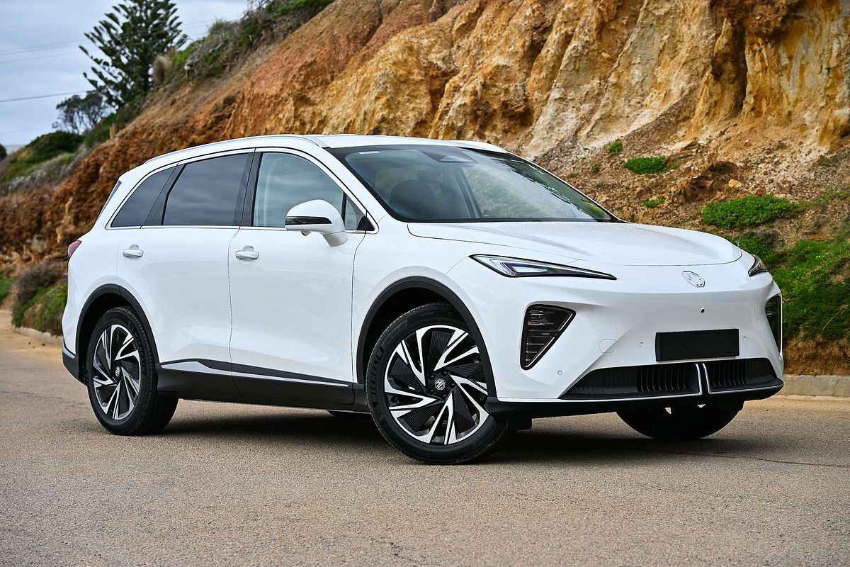 2026 MG MGS6 EV Essence IS3E