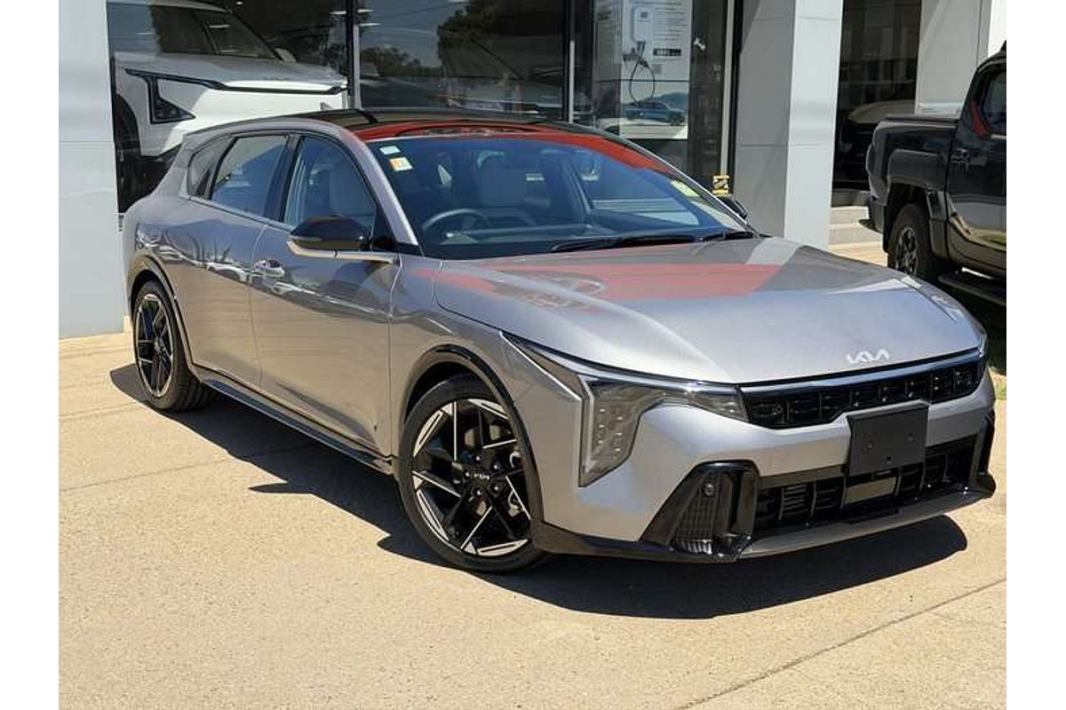 2026 Kia K4 GT-Line CL4m