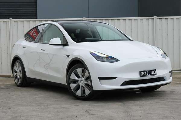 2022 Tesla Model Y Rear-Wheel Drive