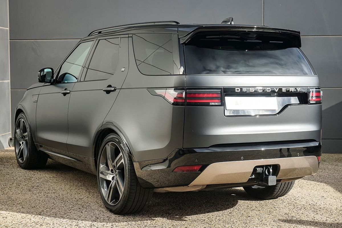 2025 Land Rover Discovery D350 Tempest Series 5
