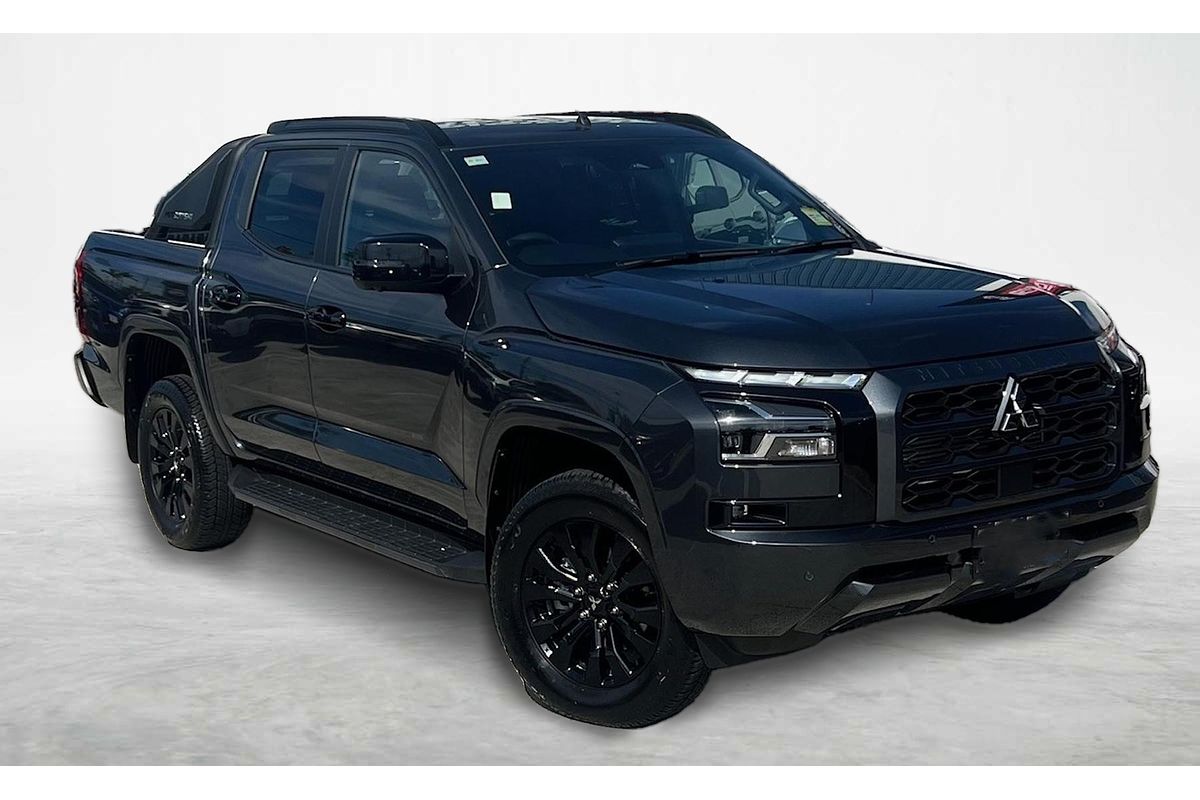 2025 Mitsubishi Triton GSR MV 4X4