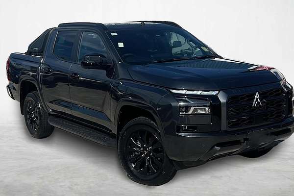 2025 Mitsubishi Triton GSR MV 4X4