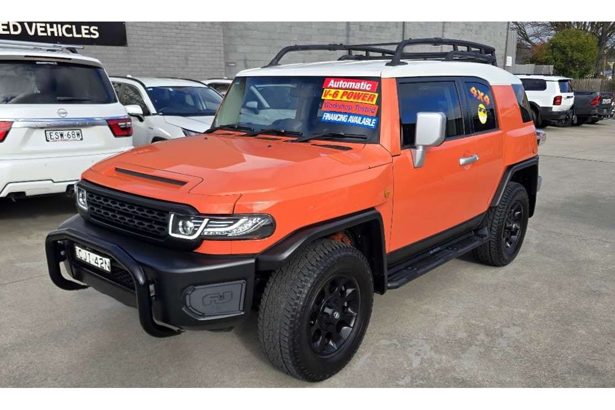 2012 Toyota FJ Cruiser GSJ15R